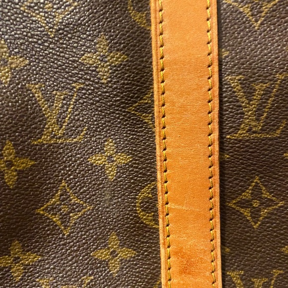 ❗️SOLD❗️Louis Vuitton Keepall 50 - Picture 2 of 12